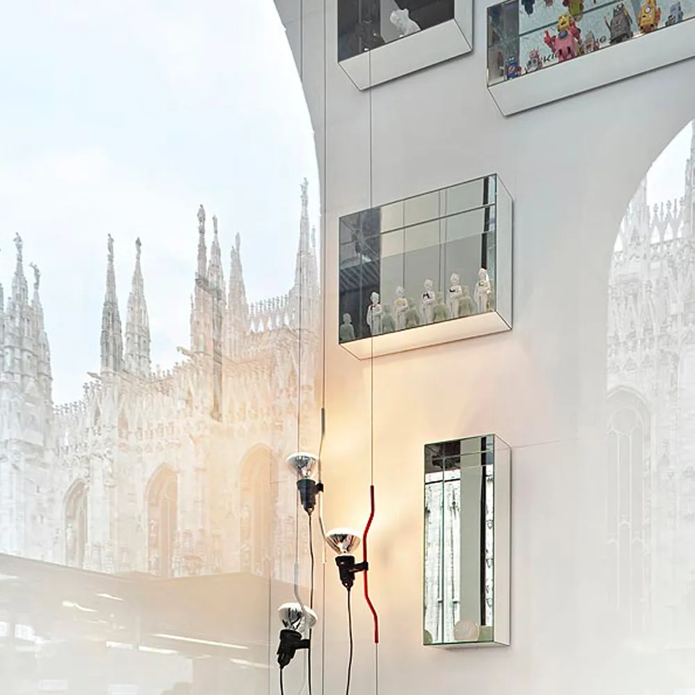 Parentesi gulv- og taklampe, Nikkel Flos