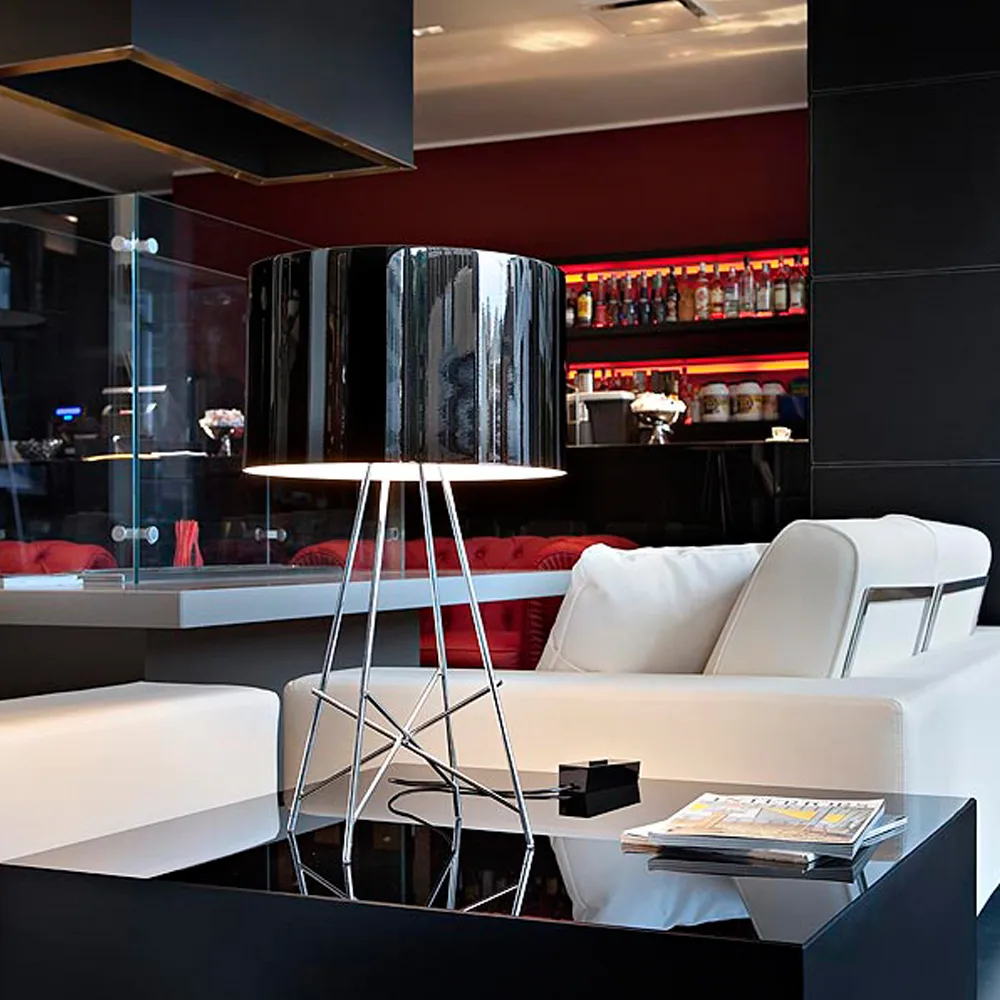 Ray T bordlampe, Glass klar Flos