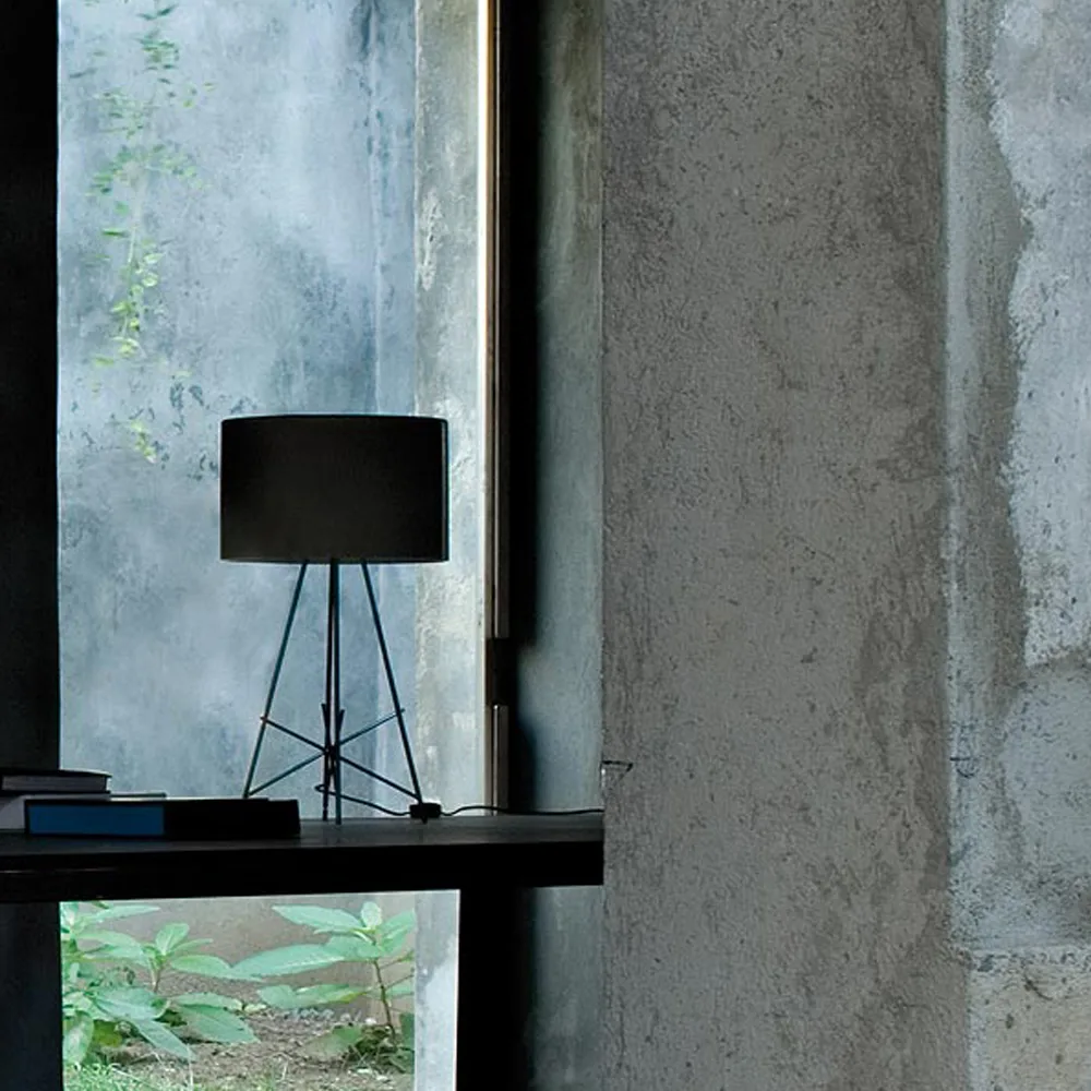 Ray T bordlampe, Hvit-krom Flos