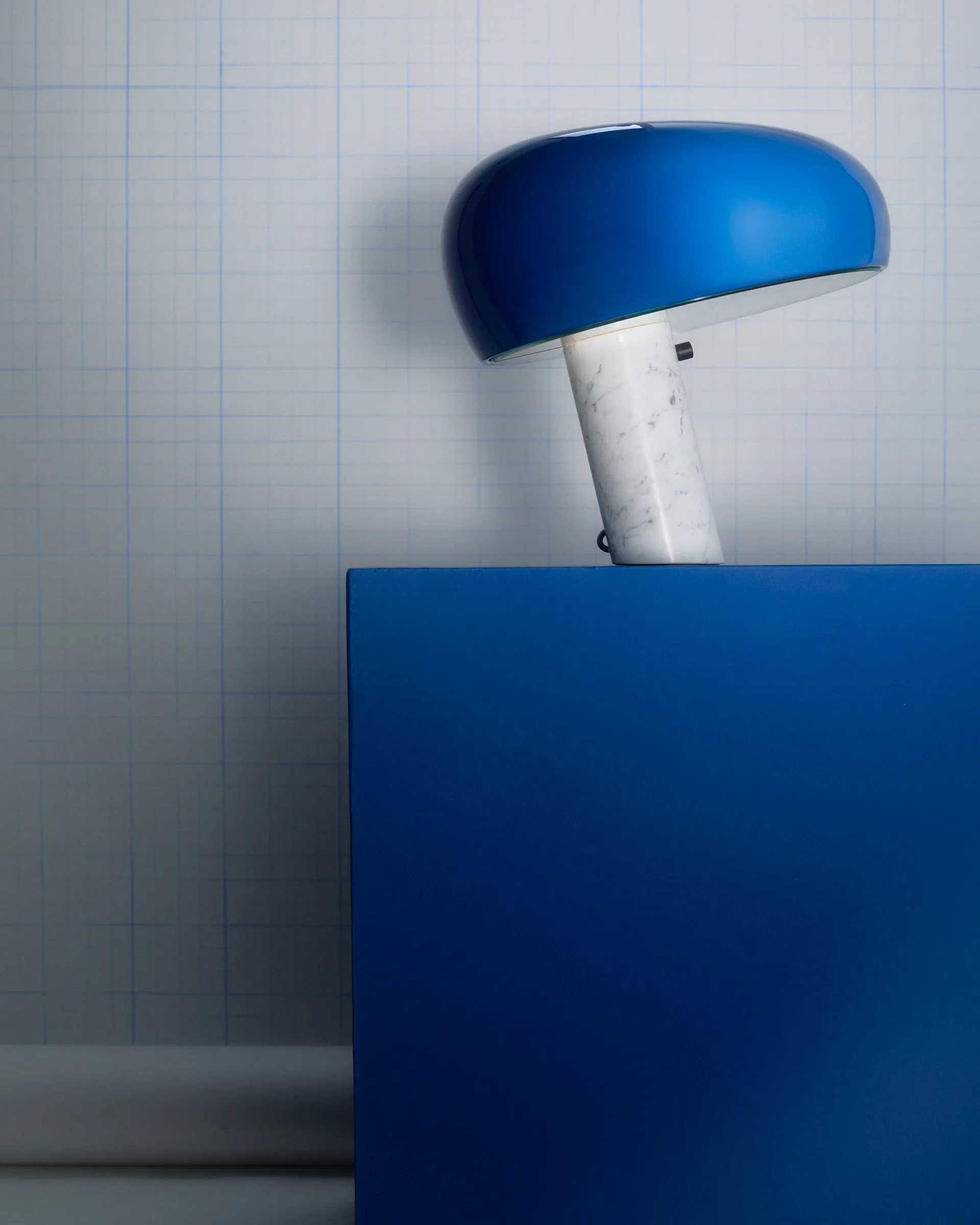 Snoopy bordlampe, Navy blue Flos