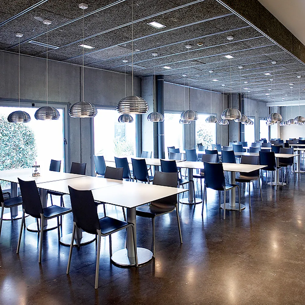 Splügen Bräu pendel, Polert aluminium Flos