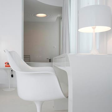 Spun Light T1 bordlampe - Svart - Flos