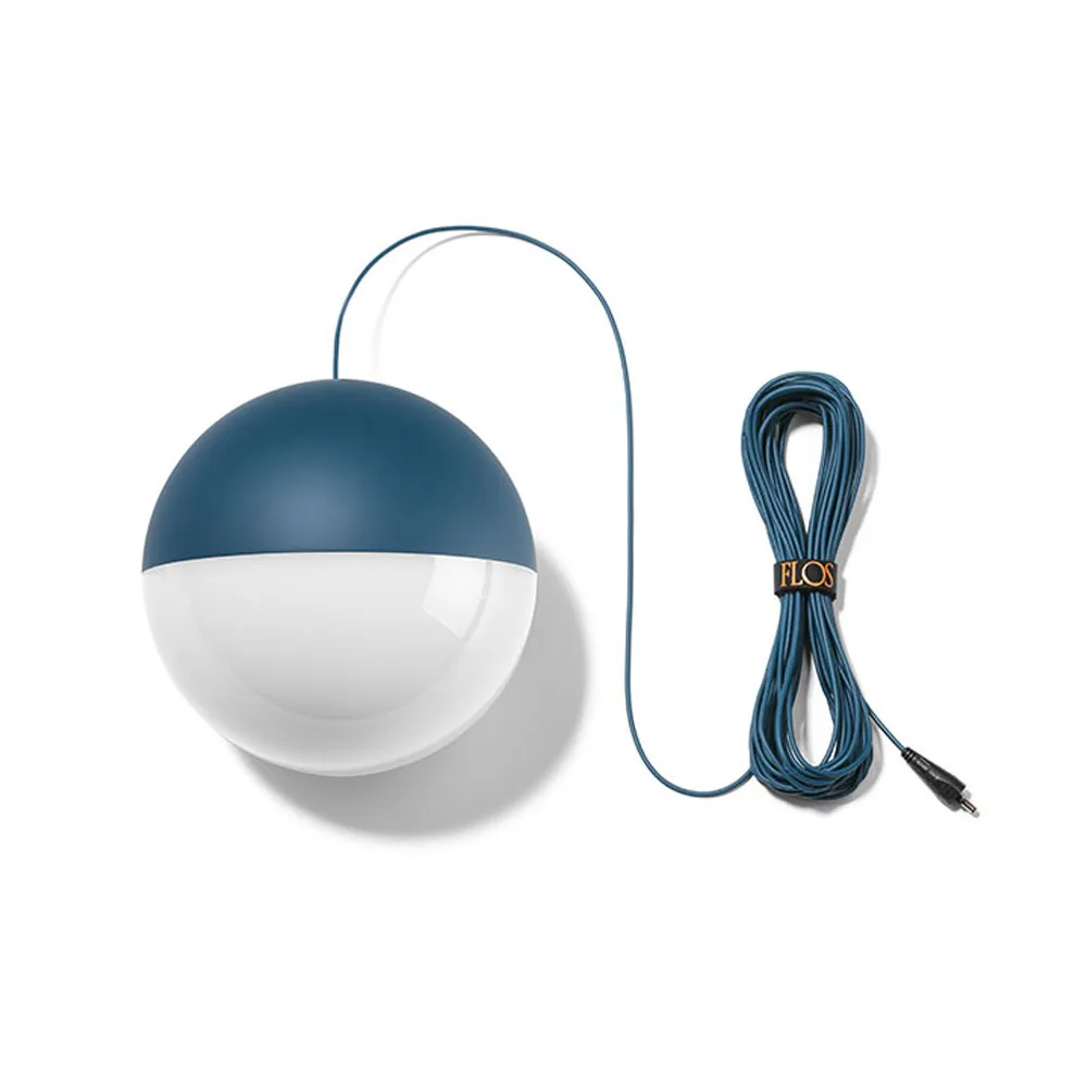 String Light Sphere pendel, Blå, 22 m ledning Flos