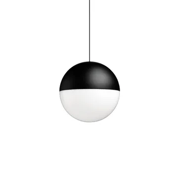 String Light Sphere pendel - Svart, 22 m ledning - Flos