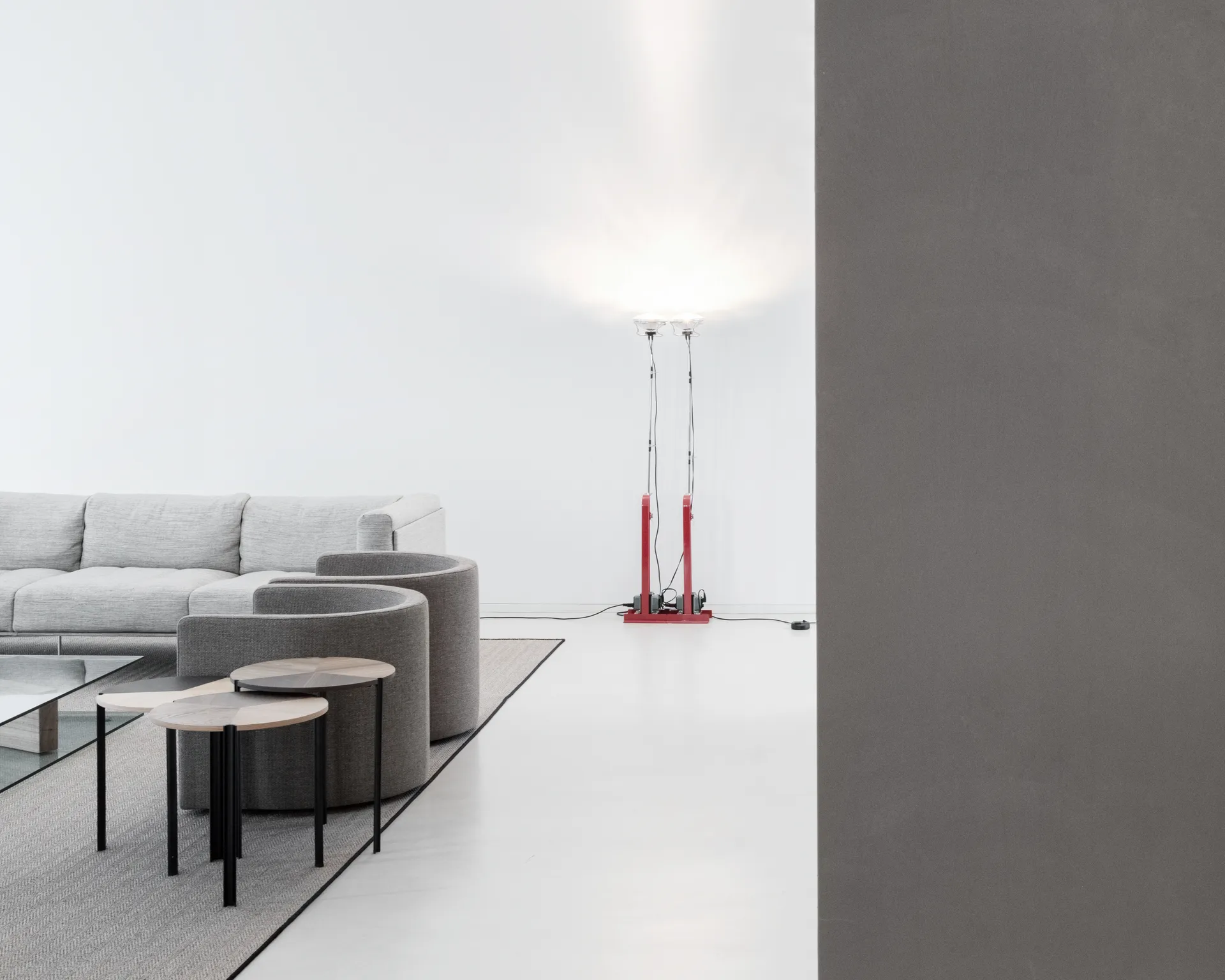 Toio Led gulvlampe - Rød (GB),  Flos