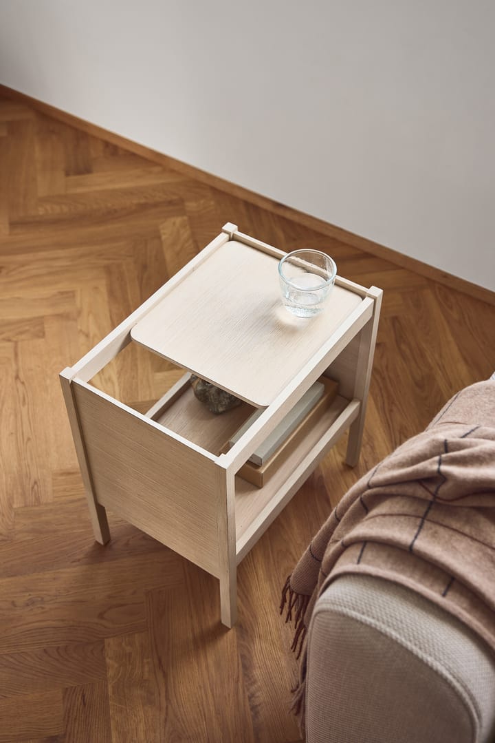 Journal sidebord 29x43 cm, Hvit eik Form & Refine