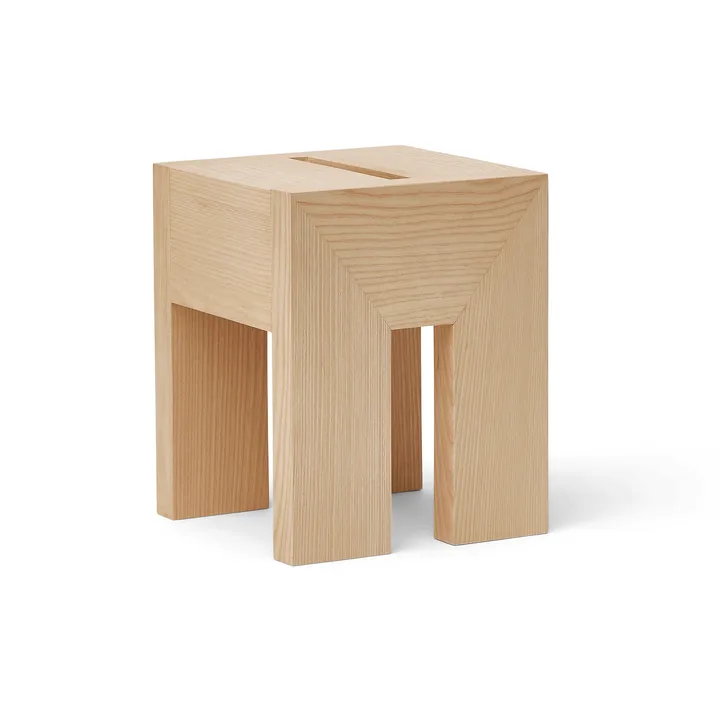 Monolith sidebord - Ask, 29x29x36 cm - Form & Refine