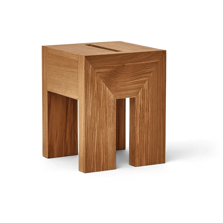 Monolith sidebord - Eik, 29x29x36 cm - Form & Refine
