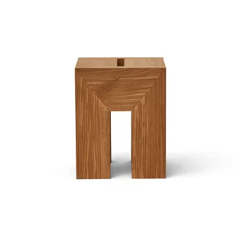 Monolith sidebord - Eik, 29x29x36 cm - Form & Refine