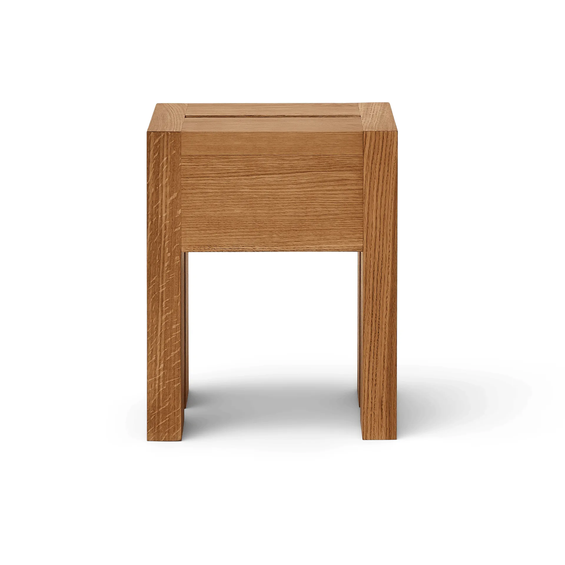Monolith sidebord, Eik, 29x29x36 cm Form & Refine