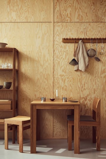 Sonder stol - Eik - Form & Refine