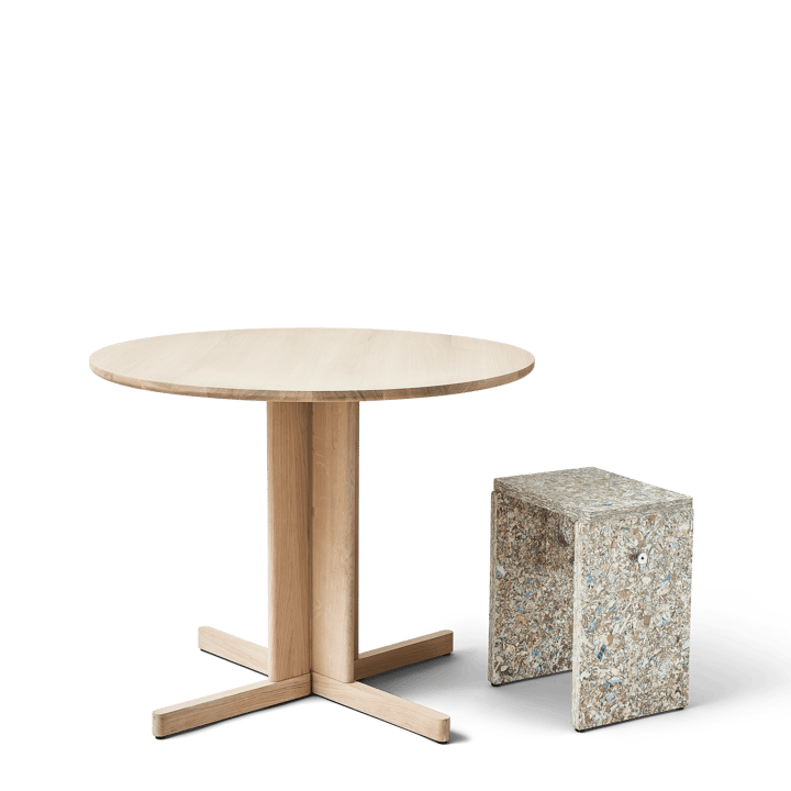 Trefoil spisebord Ø90 cm, Hvit eik Form & Refine