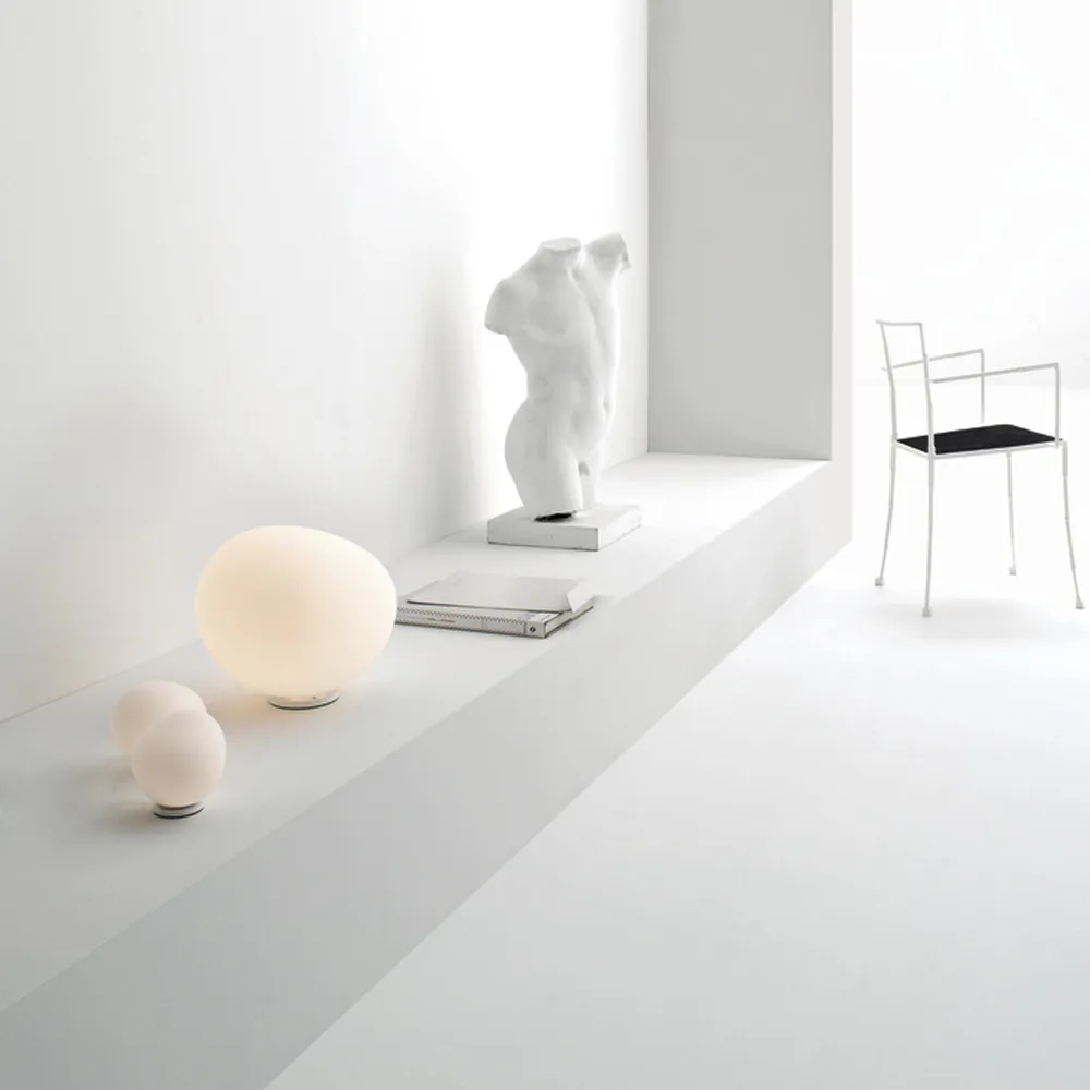 Poly Gregg X-large bordlampe, Hvit Foscarini
