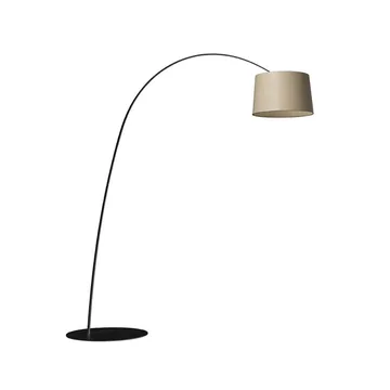 Twiggy Wood gulvlampe - svart - Foscarini