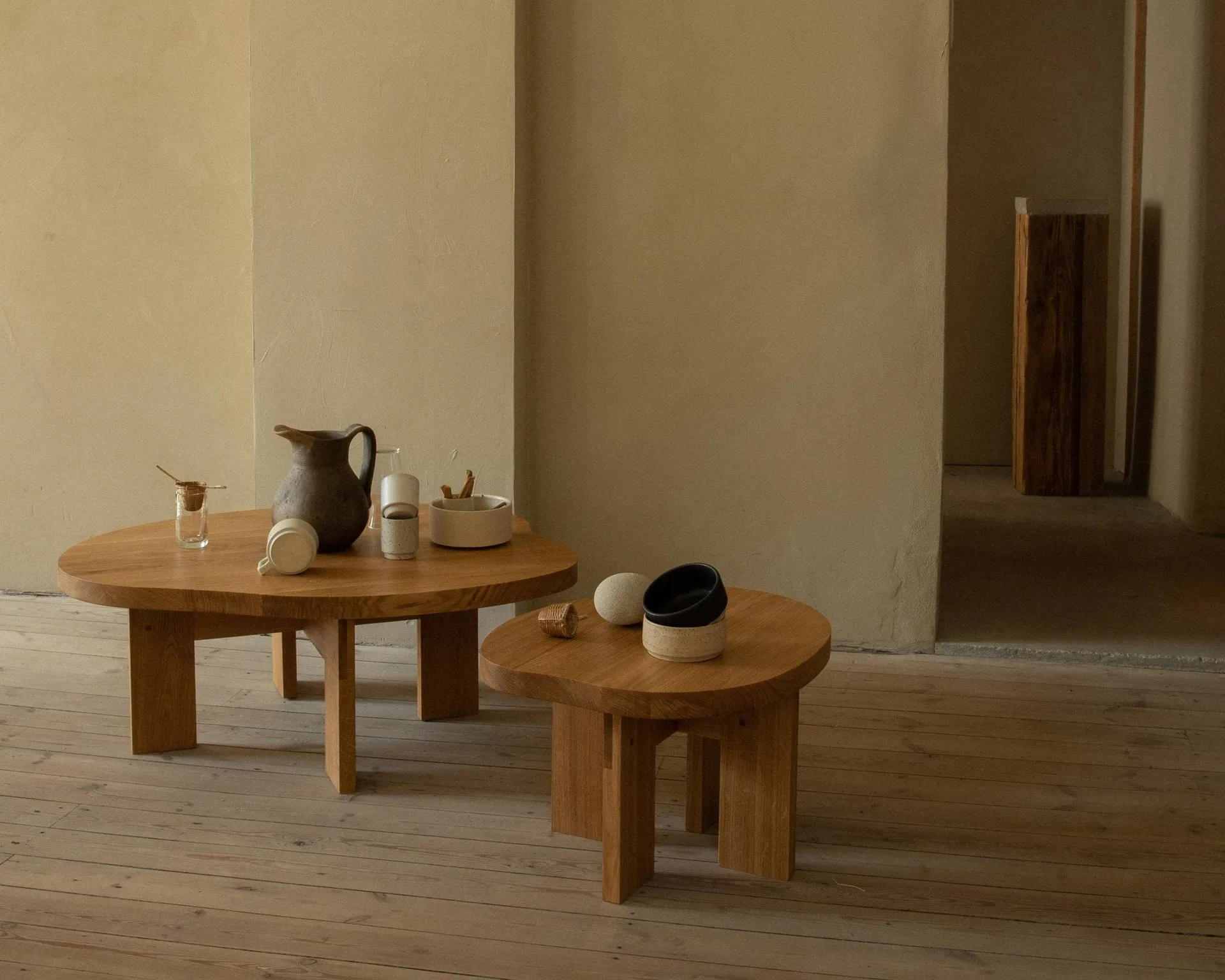 Farmhouse Pond sofabord, Eik, 78x93,6x37 cm FRAMA