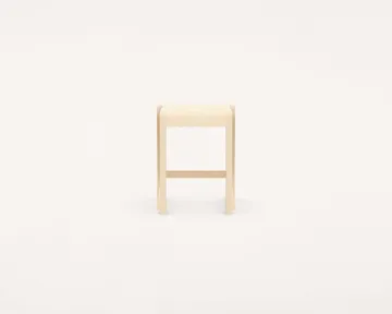 Low Stool 01 krakk - Bjørk - FRAMA
