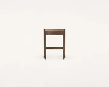 Low Stool 01 krakk - Mørkebrun bjørk - FRAMA