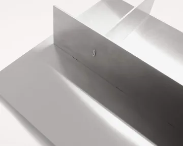 Rivet Typecase vegghylle - Aluminium, 44,6x44,6x16,1 cm - FRAMA