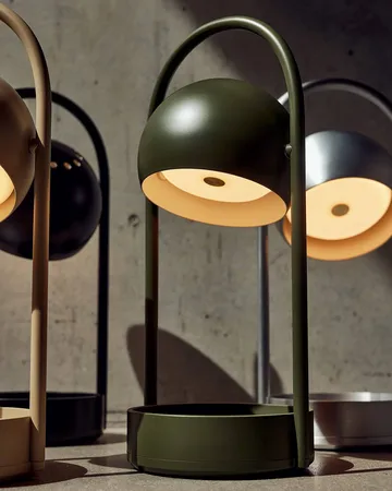 Ball portable bordlampe - Olive Green, 32 cm - Frandsen