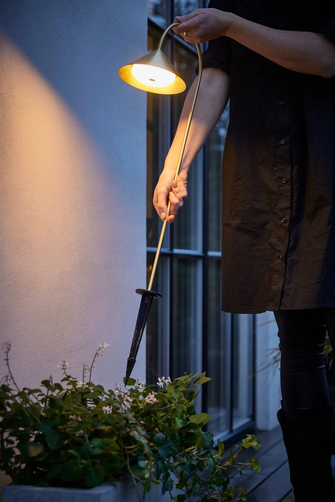 Grasp garden spear hagebelysning , Solid Brass, 82 cm Frandsen