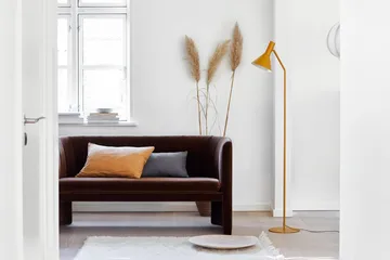 Lyss gulvlampe - Matt almond, 150 cm - Frandsen