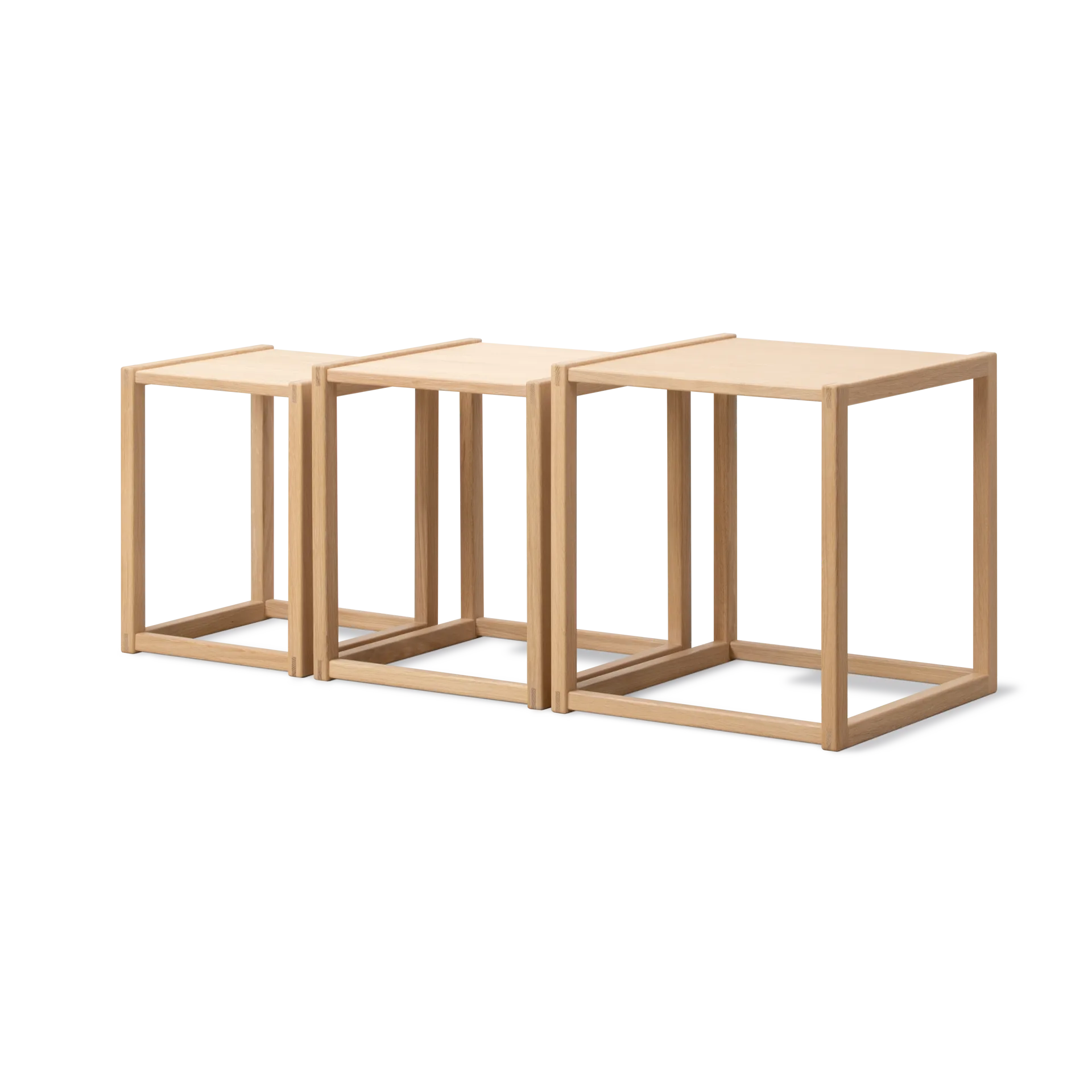 BM375 Nesting bord 3 deler, Lys oljet eik Fredericia Furniture