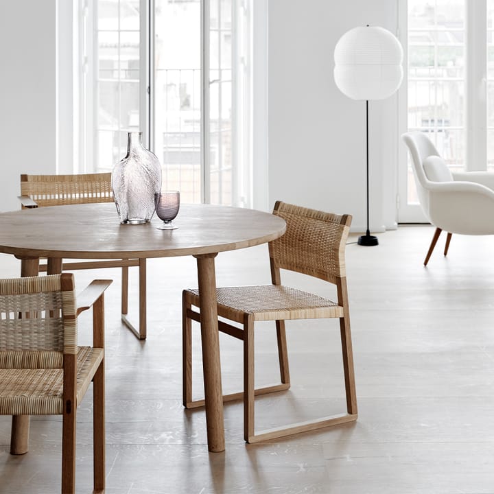 BM61 stol, Rotting-oljet eikstativ Fredericia Furniture