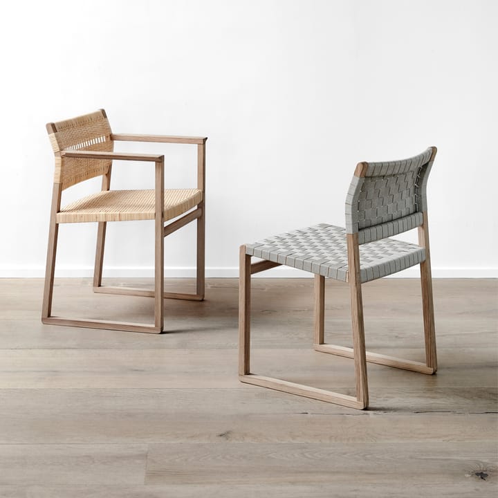 BM62 karmstol, Fletting natur-lakkert eik understell Fredericia Furniture