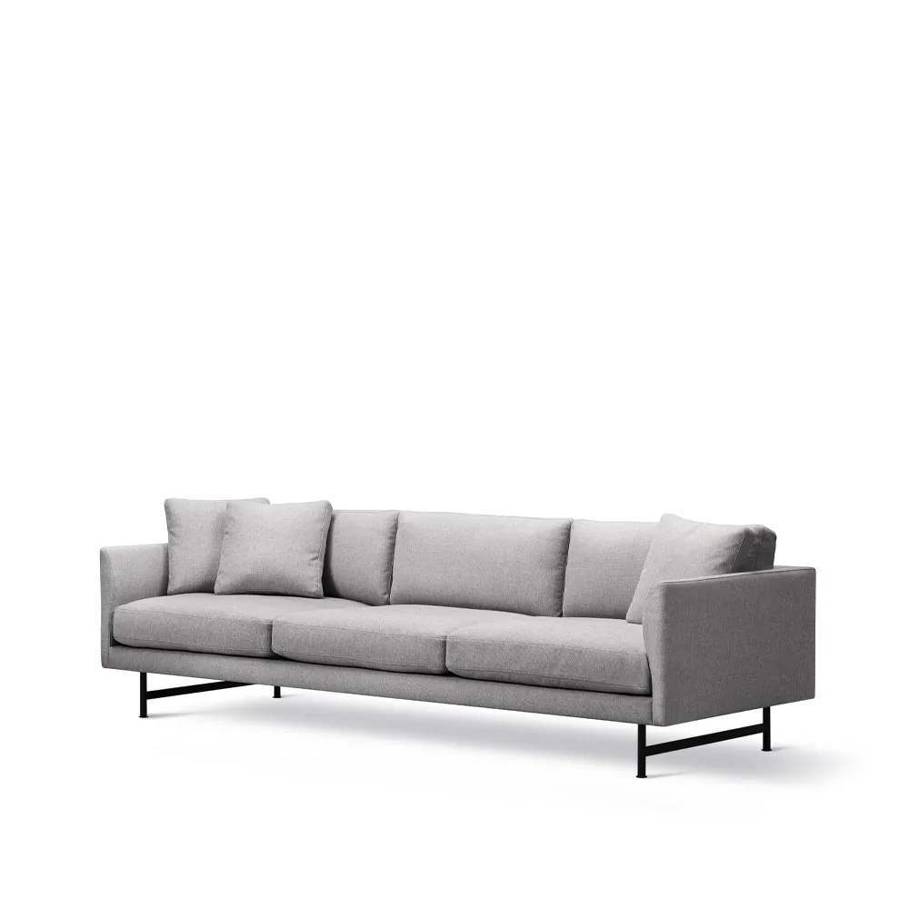 Calmo 5623 sofa, Sunniva 242-svart stål Fredericia Furniture