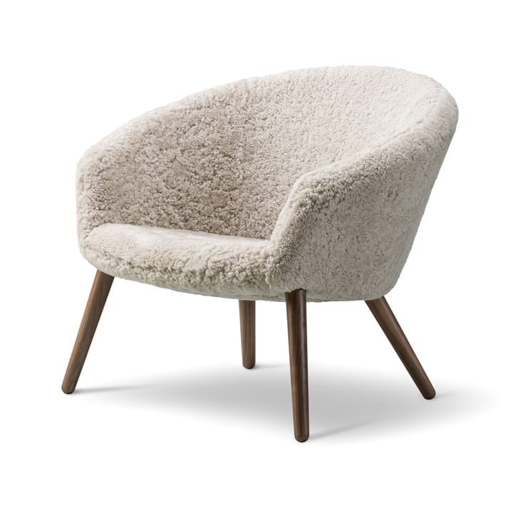 Ditzel loungestol saueskinn, Moonlight-walnut Fredericia Furniture