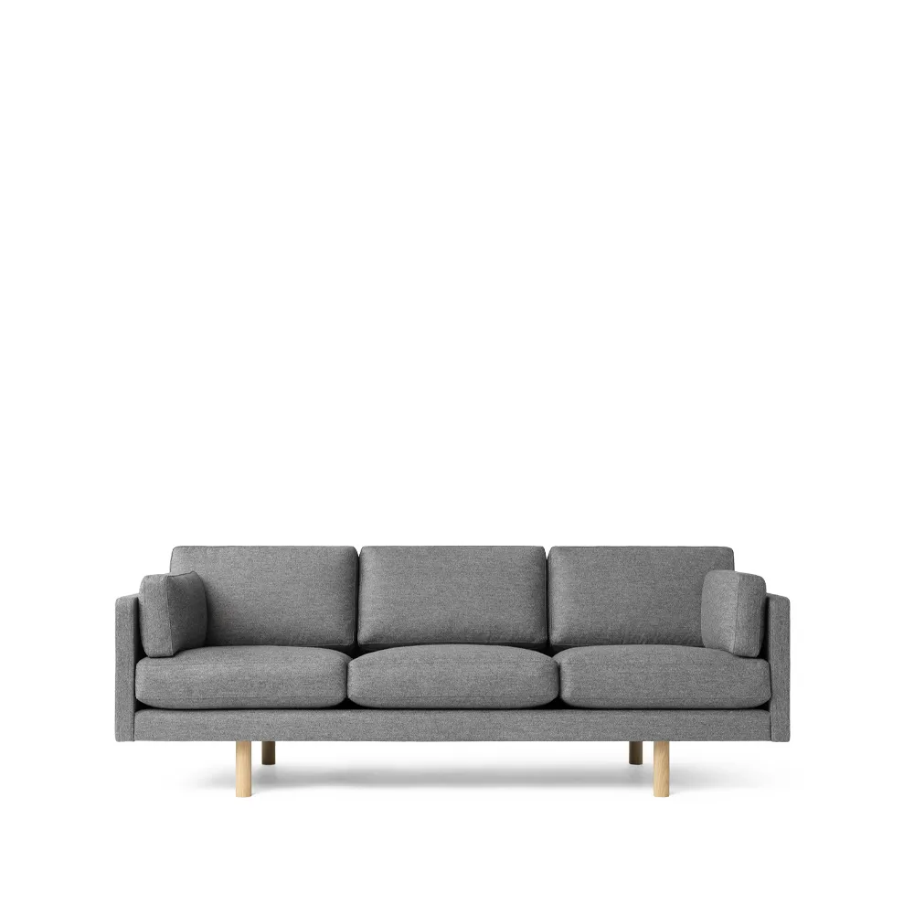 EJ220 2033 sofa 3-seter, Bardal 110-eik Fredericia Furniture