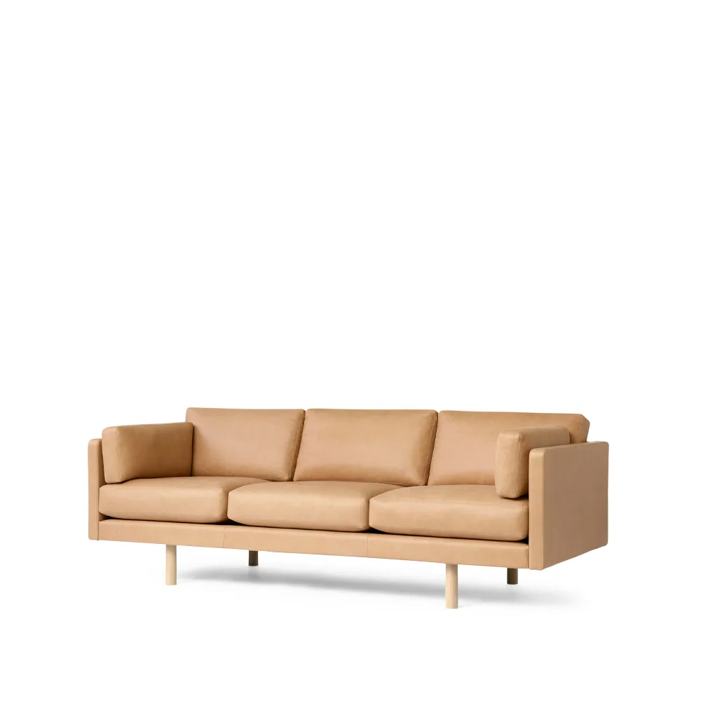 EJ220 2033 sofa 3-seter, Lær vegeta 90-ek Fredericia Furniture