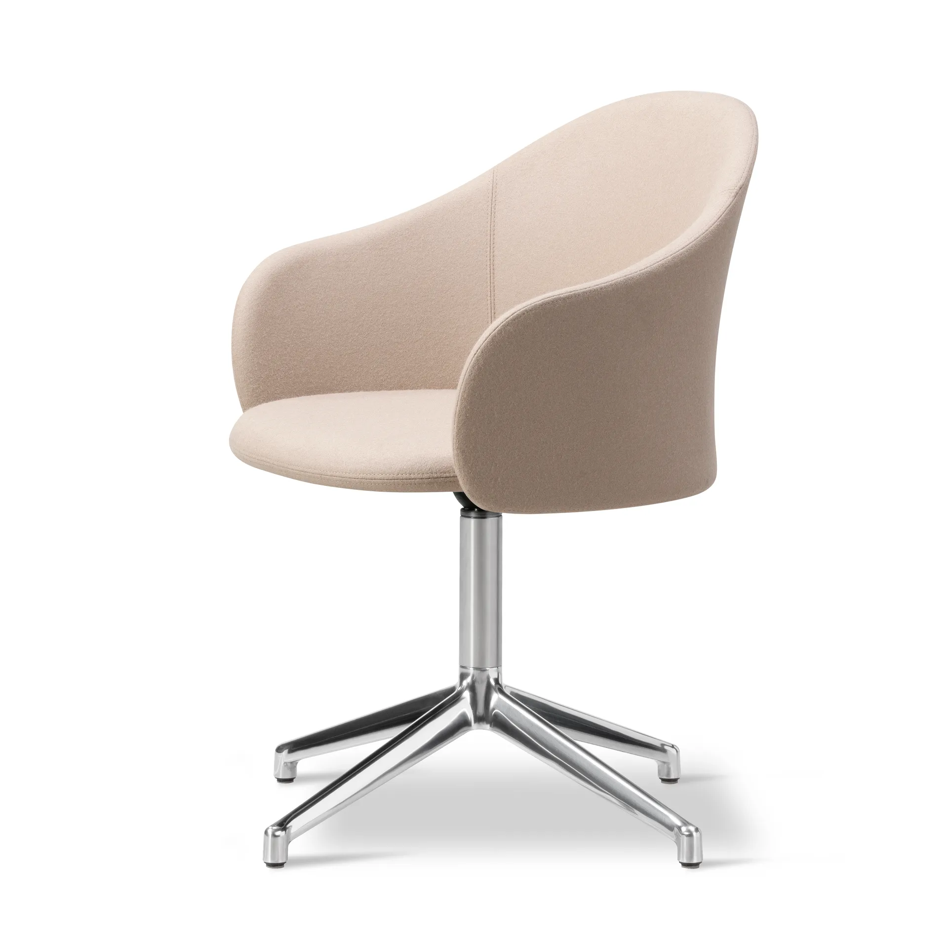 Gomo Armchair lenestol swivel base 4-star, Blazer CUZ47 Fairfield-polert aluminium Fredericia Furniture