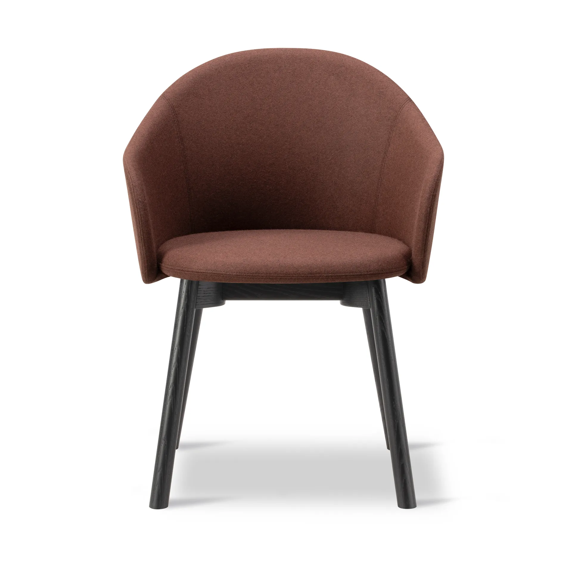 Gomo Armchair lenestol wood base, Blazer CUZ4D Dunalk-svartlakkert eik Fredericia Furniture