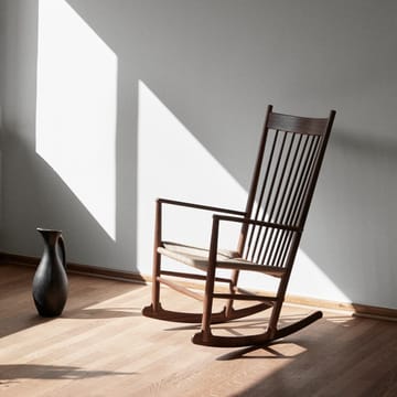 J16 gyngestol - Natur-såpet eik - Fredericia Furniture