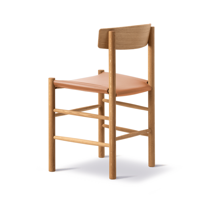 J39 stol, Oljet eik-skinn Omni 307 cognac Fredericia Furniture