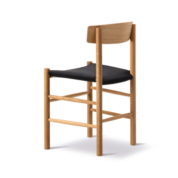 J39 stol - Oljet eik-svart canvas - Fredericia Furniture