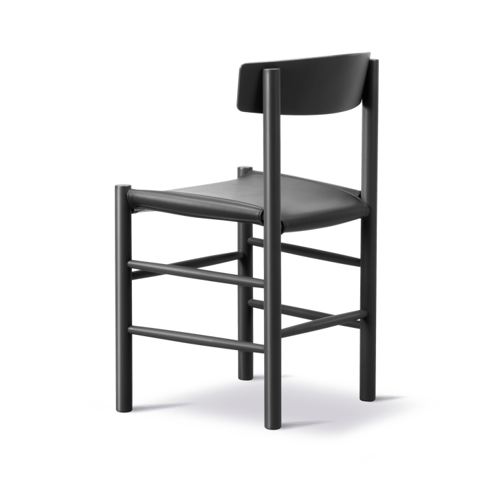 J39 stol, Svartlakkert bøk-lær Omni 301 svart Fredericia Furniture