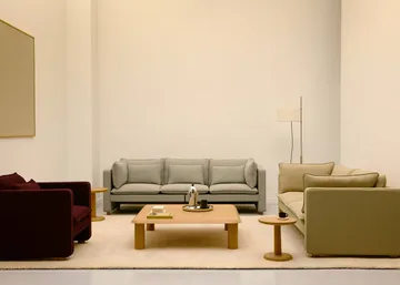 Jota sofa - Vidar 146-lys-oljet eik, 231 cm, 3-seter - Fredericia Furniture
