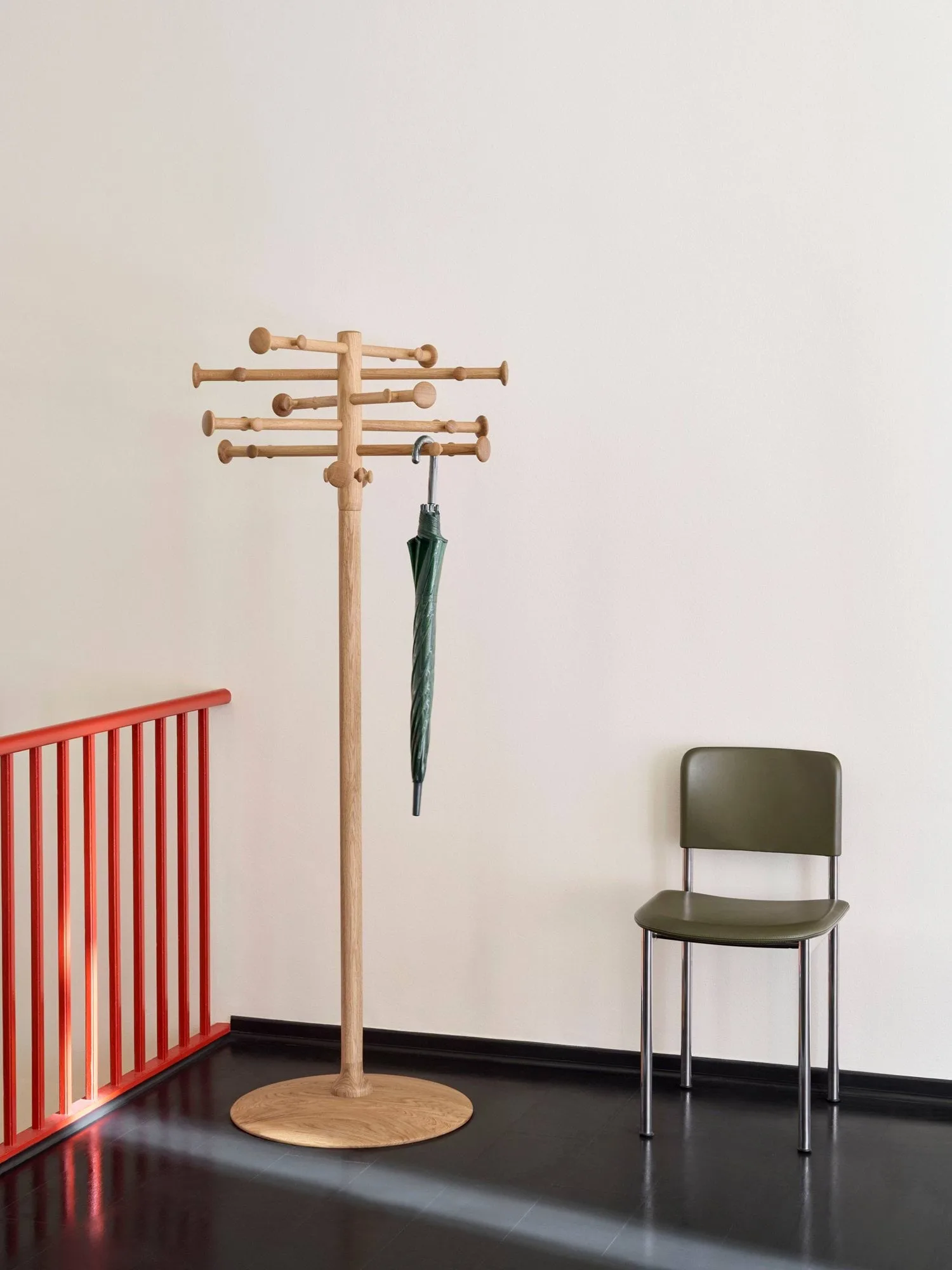 ND09 knaggrekke, Oljet eik, 170 cm Fredericia Furniture