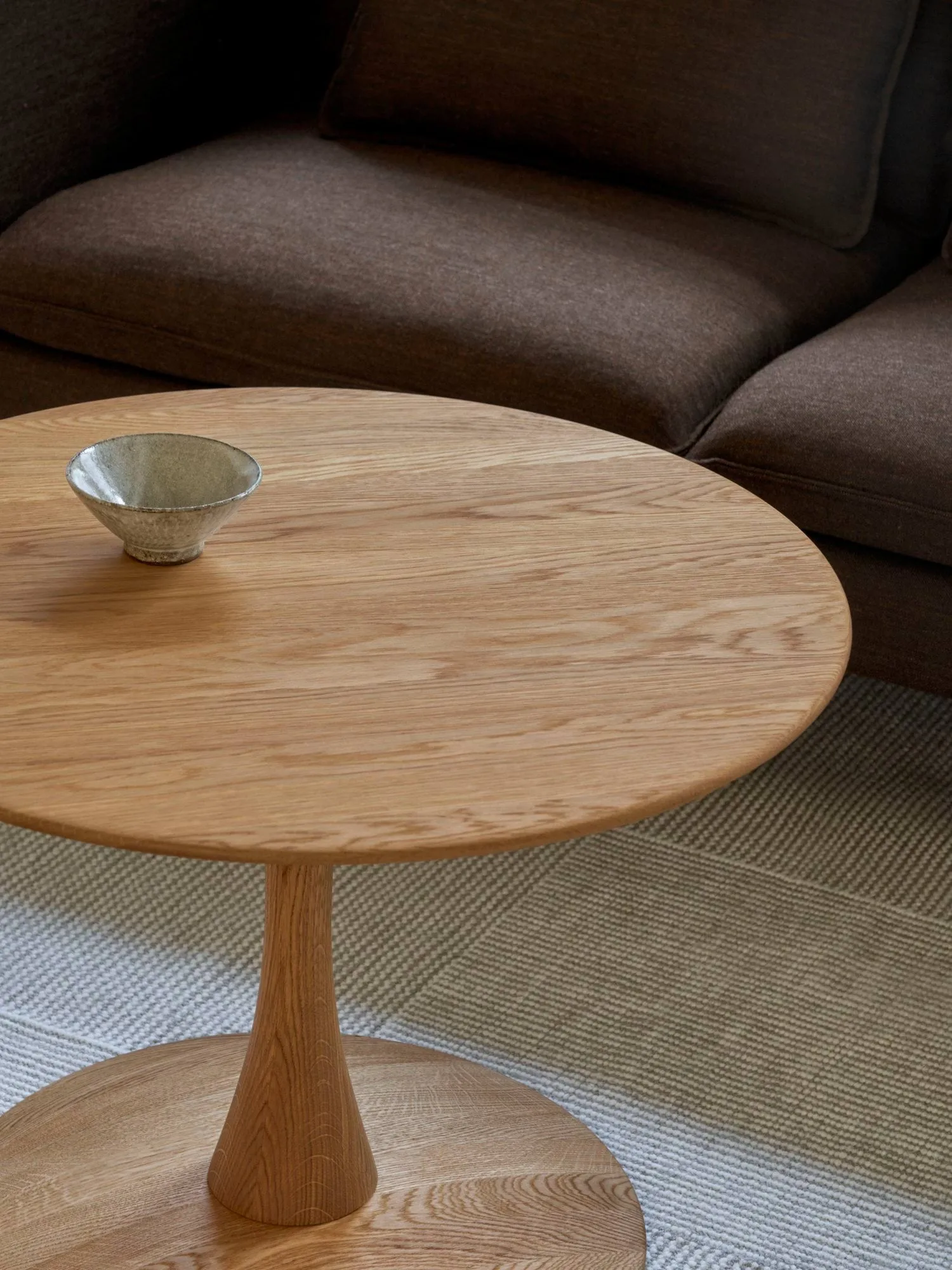 ND104 Trisse sofabord, Oljet eik, Ø68x48 cm Fredericia Furniture