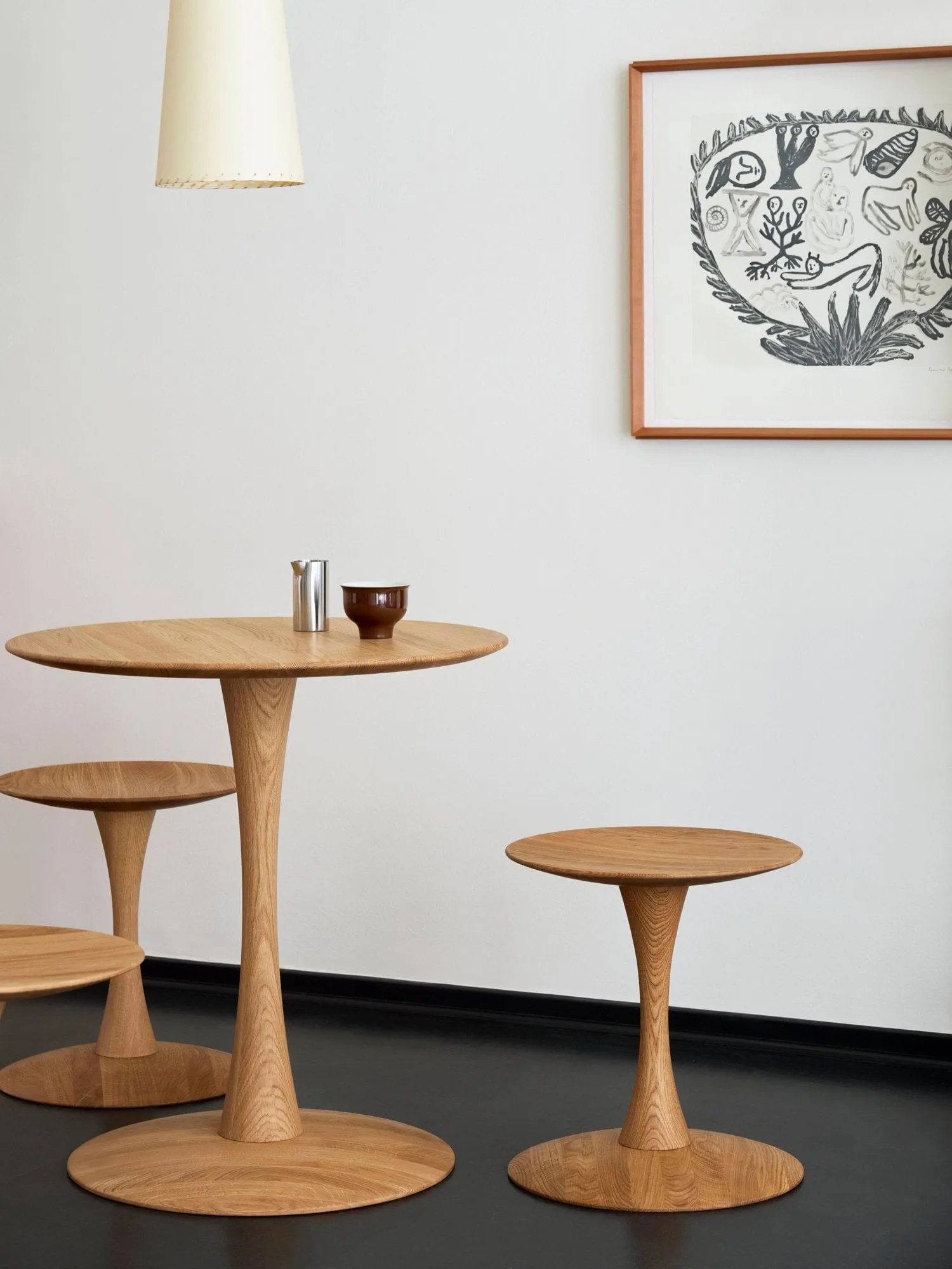 ND105 Trisse krakk, Røkt oljet eik, Ø40x46 cm Fredericia Furniture