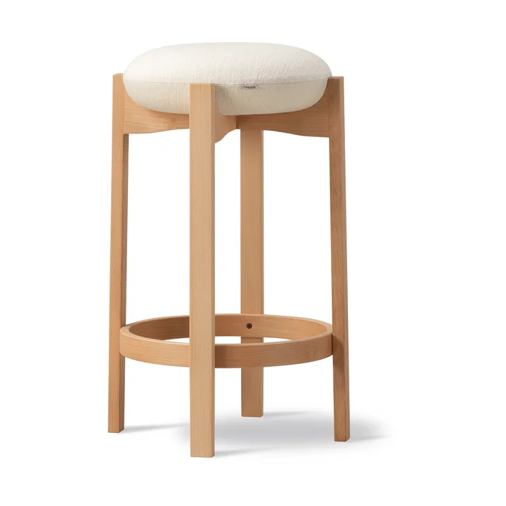 Pioneer krakk høy - Odino NE22 off white-oljet bøk - Fredericia Furniture