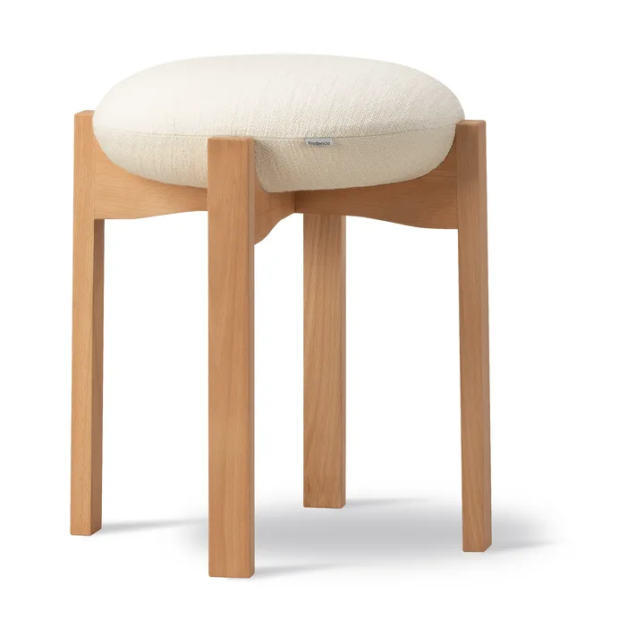 Pioneer krakk lav - Odino NE22 off white-oljet bøk - Fredericia Furniture