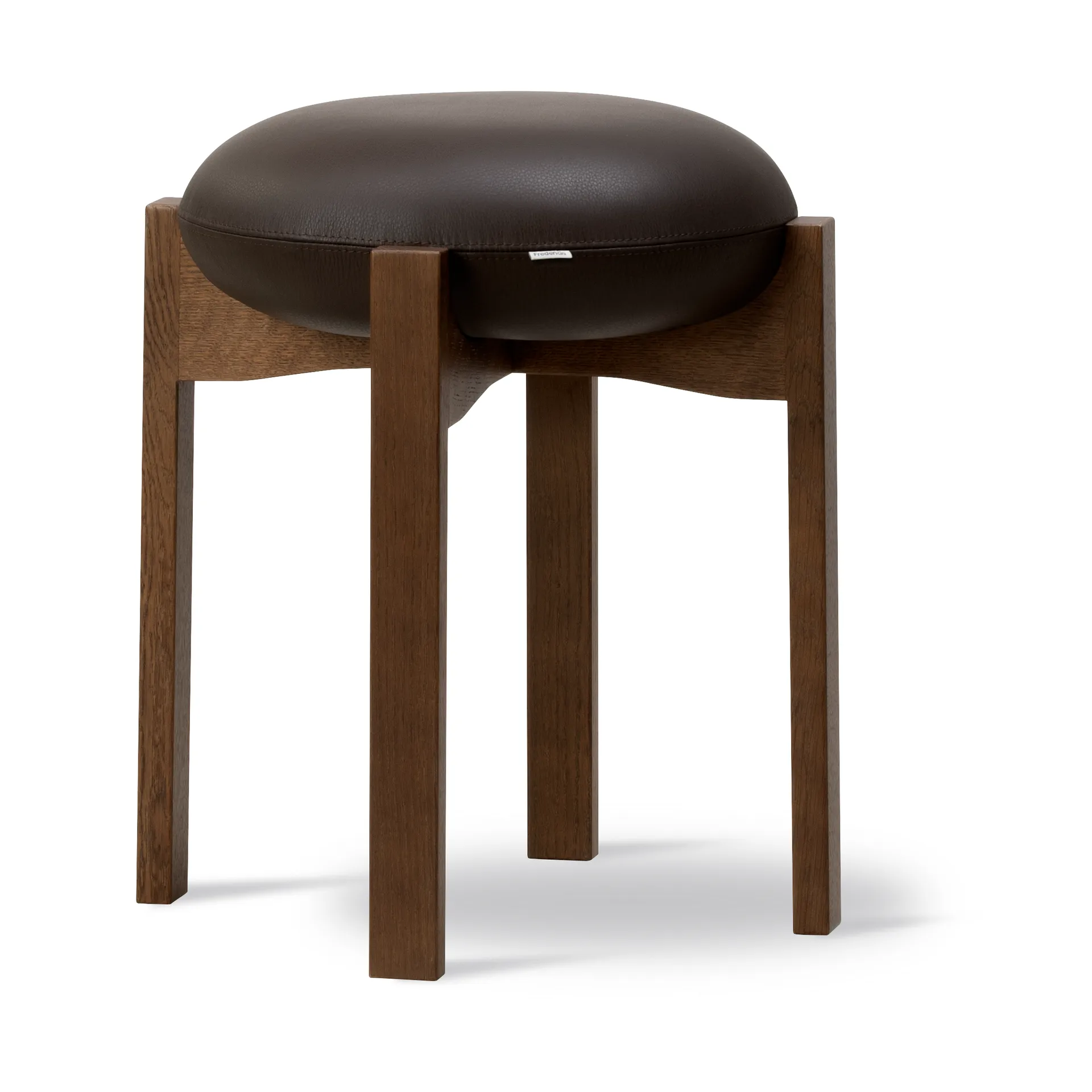 Pioneer rund krakk lav, Primo 86-1-røktbeiset lakkert eik Fredericia Furniture
