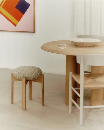 Pioneer rund krakk lav - Zero 0001-lakkert eik - Fredericia Furniture