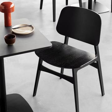 Søborg wood stol - Svartlakkert eik-svartlakkert eikstativ - Fredericia Furniture