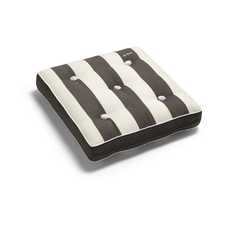 Pute 55 - Crown striped, 55x55 cm - Fri Form
