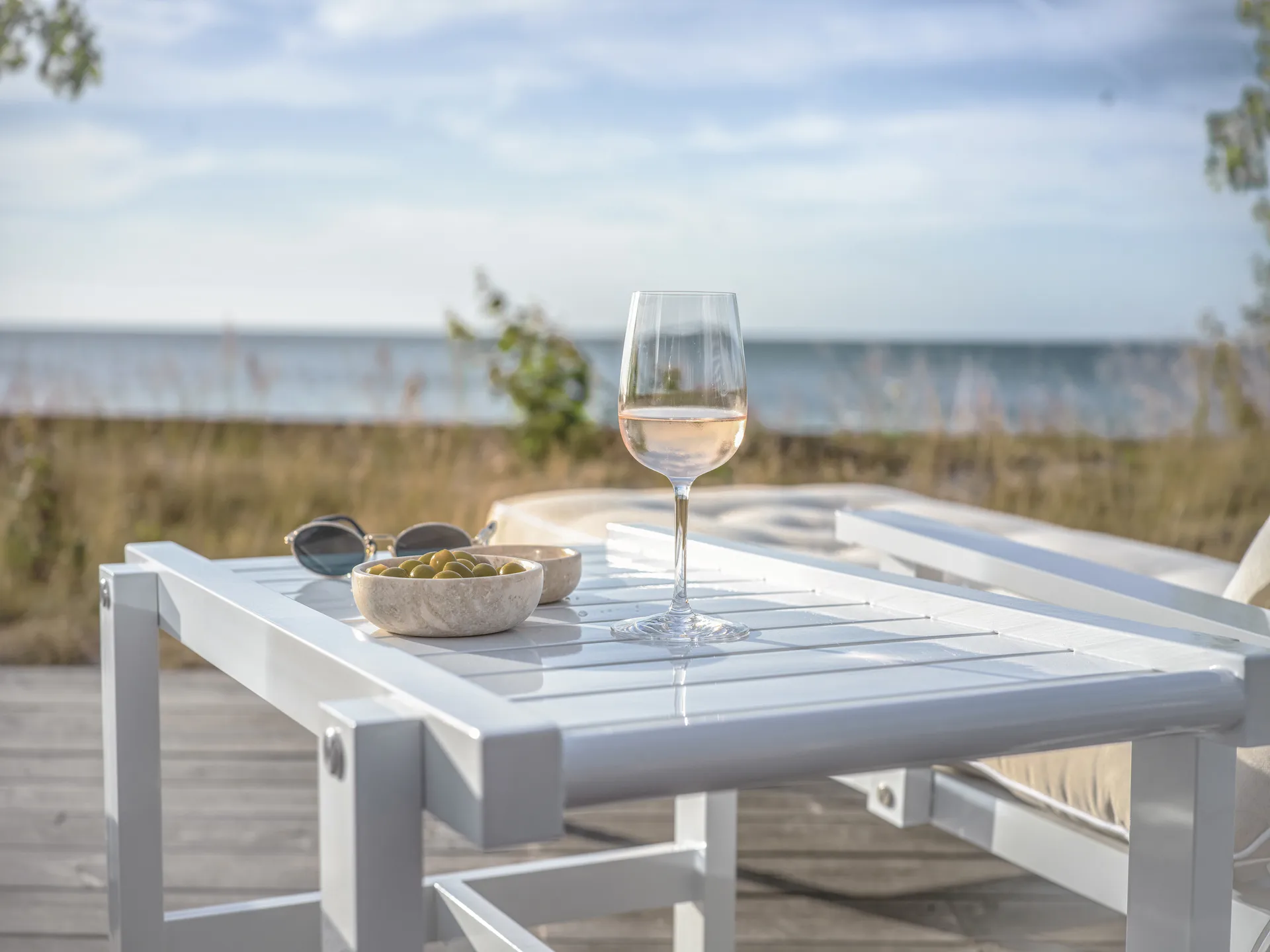 Trillebord 49, White, 50x46 cm Fri Form