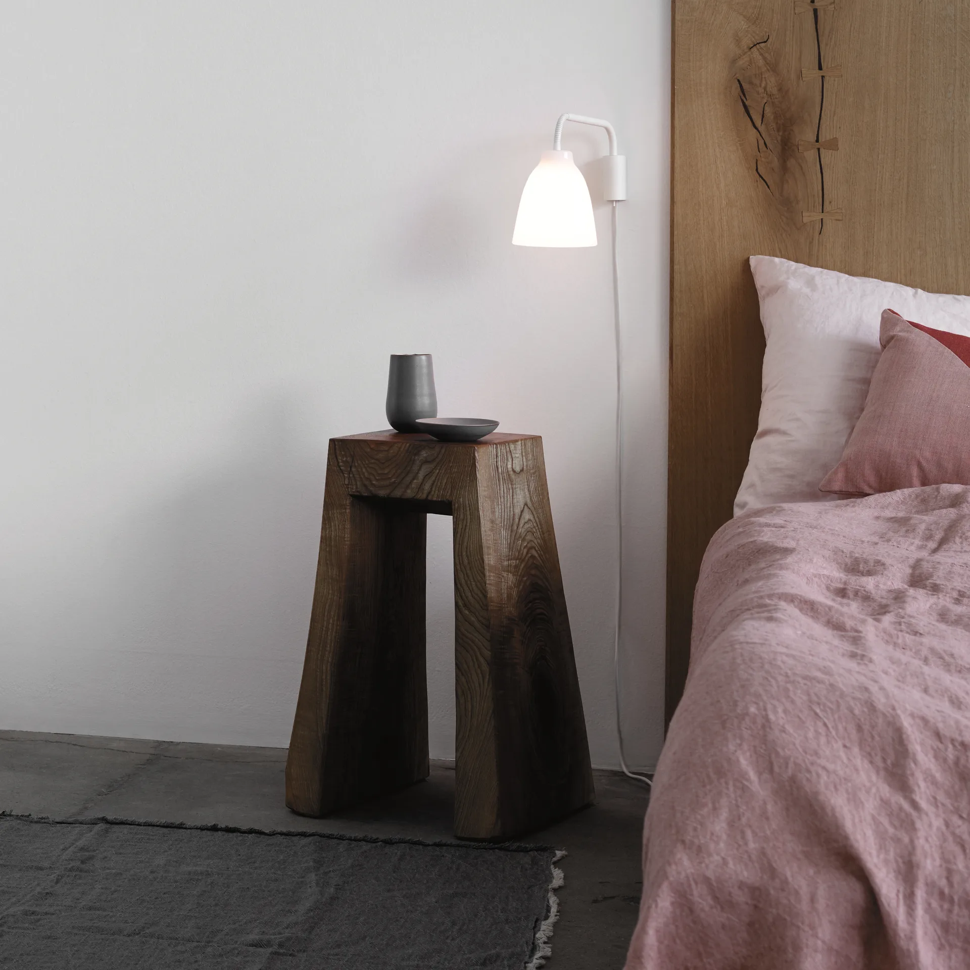 Caravaggio Read vegglampe, Opal Fritz Hansen